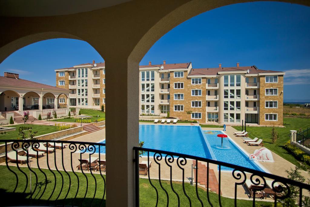 Apartments Atia Chernomorets Exterior foto